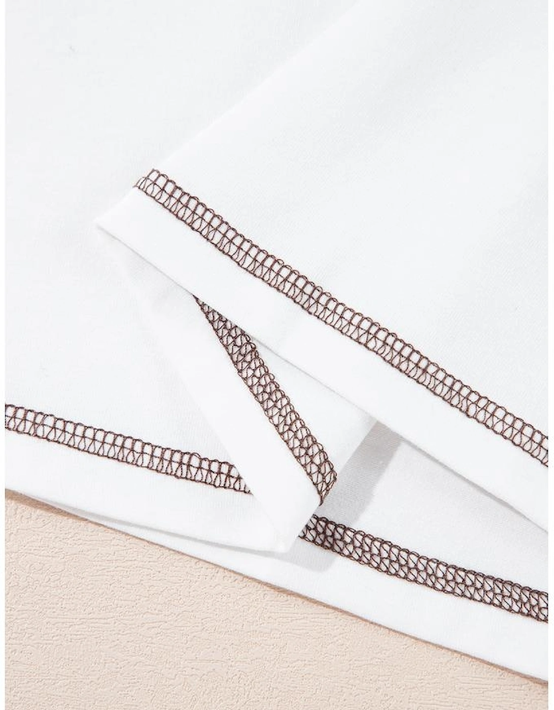 White RODEO Horseshoe Embroidered Patch Pocket T Shirt