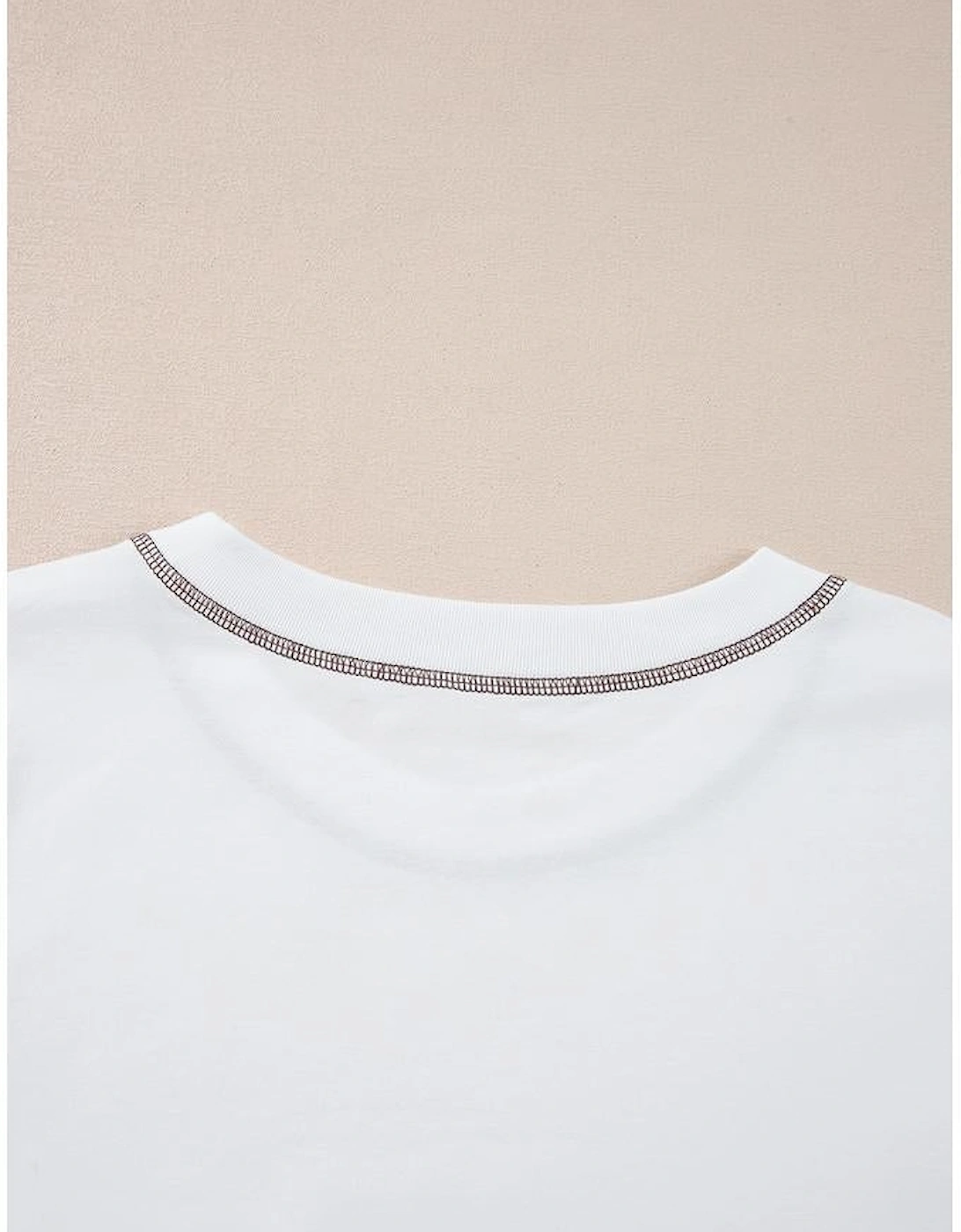 White RODEO Horseshoe Embroidered Patch Pocket T Shirt