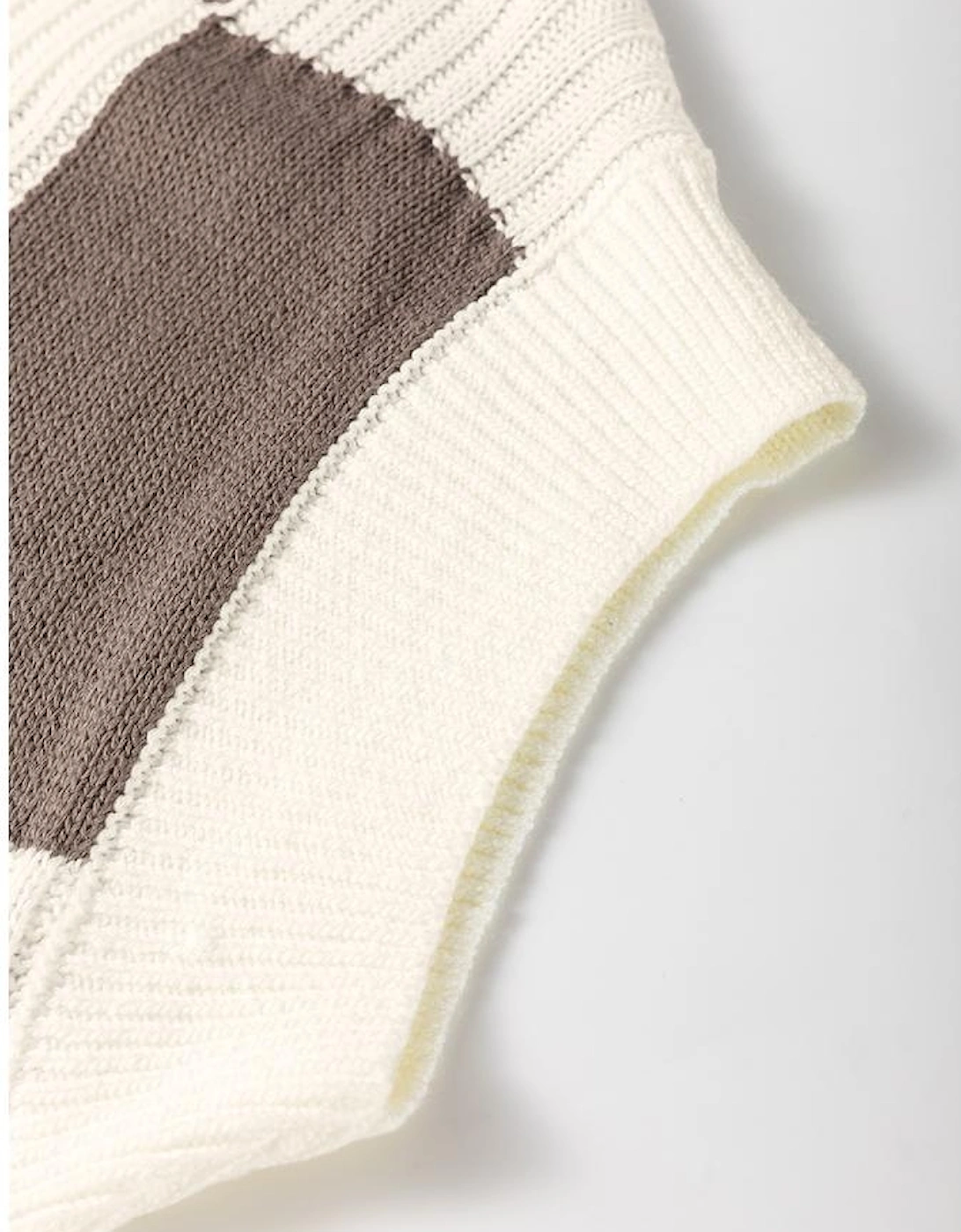 Khaki Checkered Color Block Crew Neck Short Sleeve Sweater