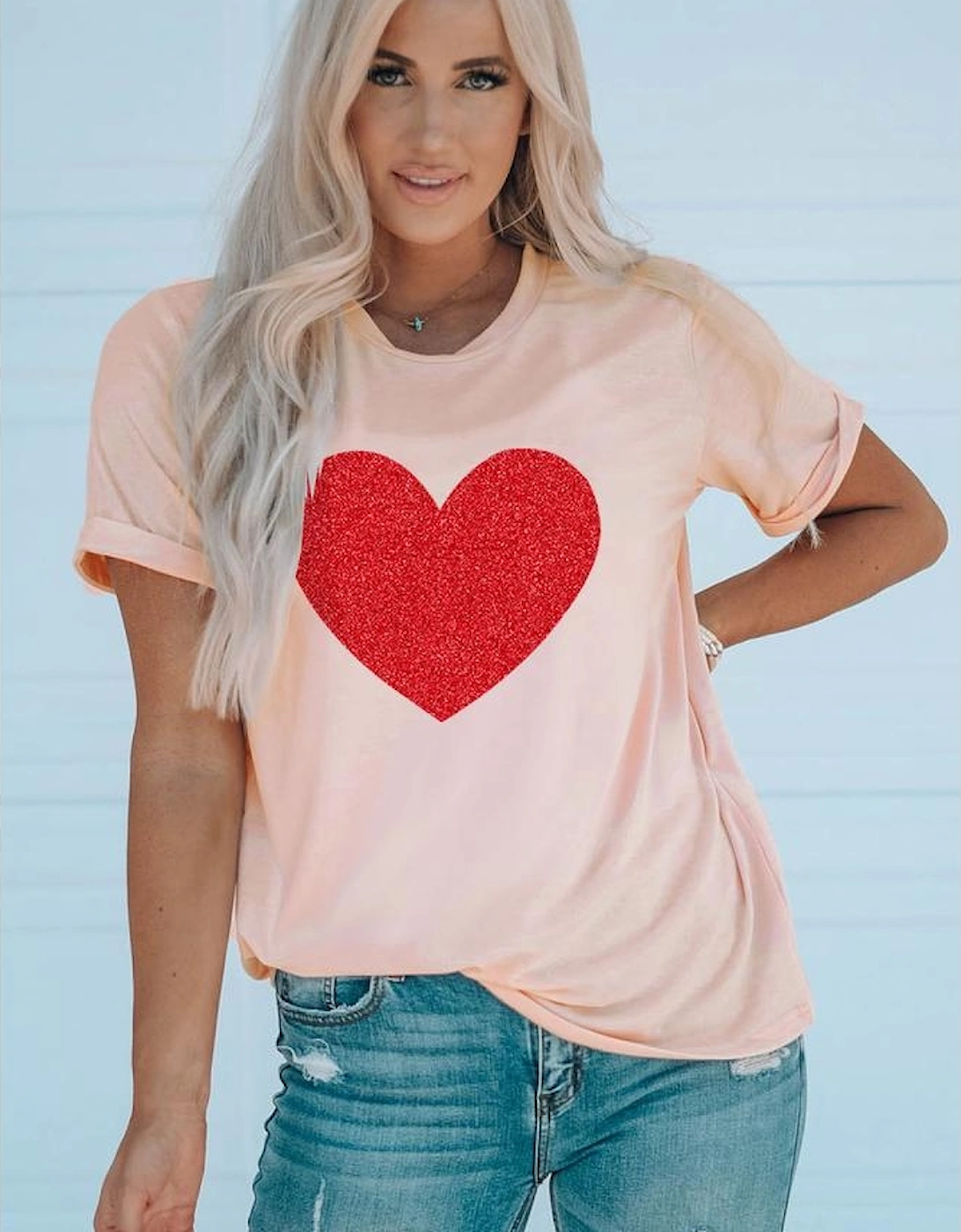 Azura Exchange Heart Graphic Tee