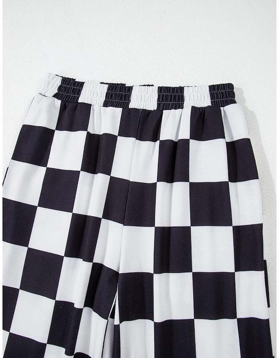 Black Checkerboard Elastic Waist Pocketed Joggers