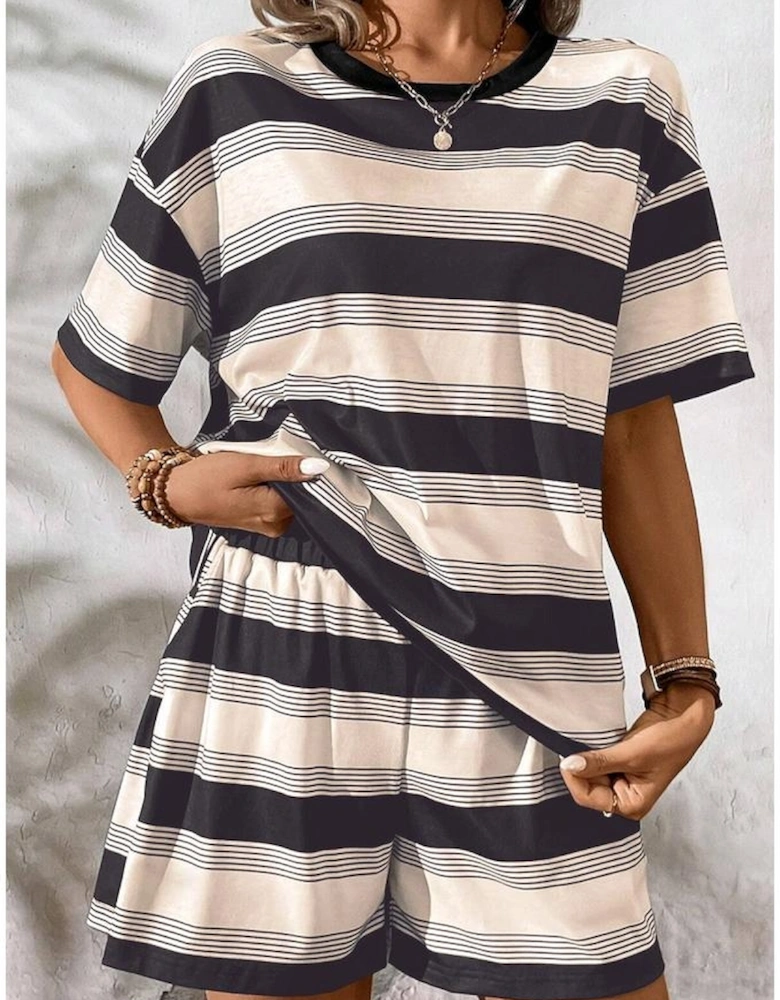 Black Stripe Short Sleeve T Shirt and High Waist Pocketed Shorts Set