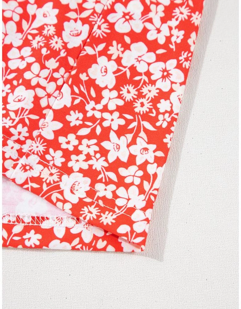 Red Plus Size Floral V Neck Flared Bracelet Sleeve Blouse