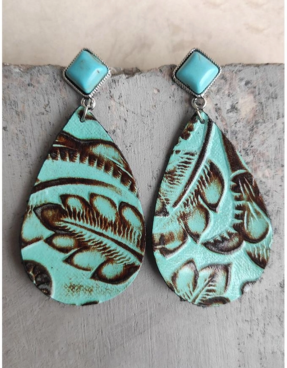Azura Exchange Turquoise Embossed Drop Earrings