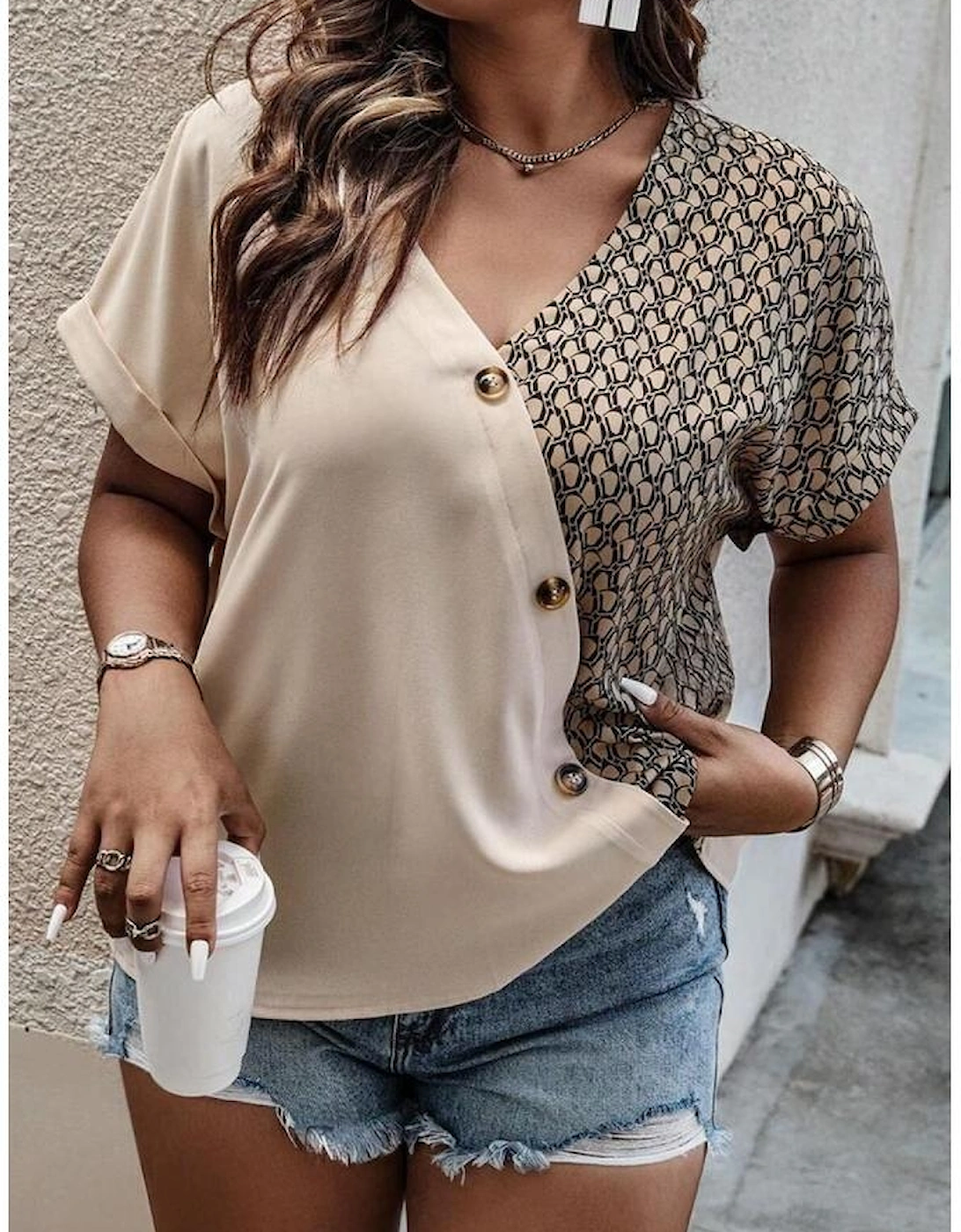 Oatmeal Contrast Geometric Print Patchwork V Neck Short Sleeve Plus Size Top