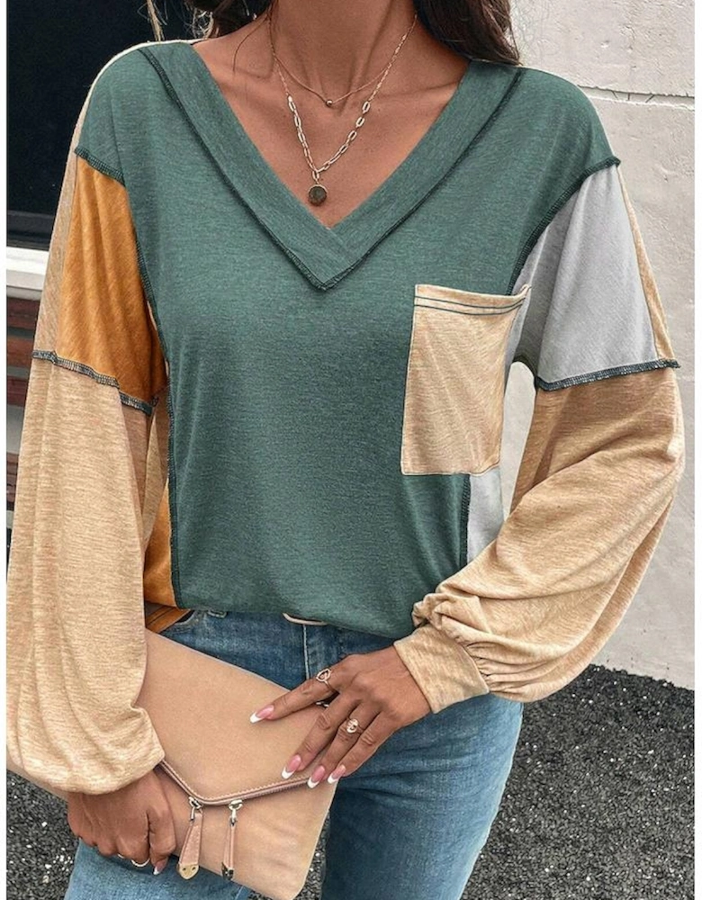 Four Leaf Clover Exposed Stitching Colorblock V Neck Long Sleeve Top