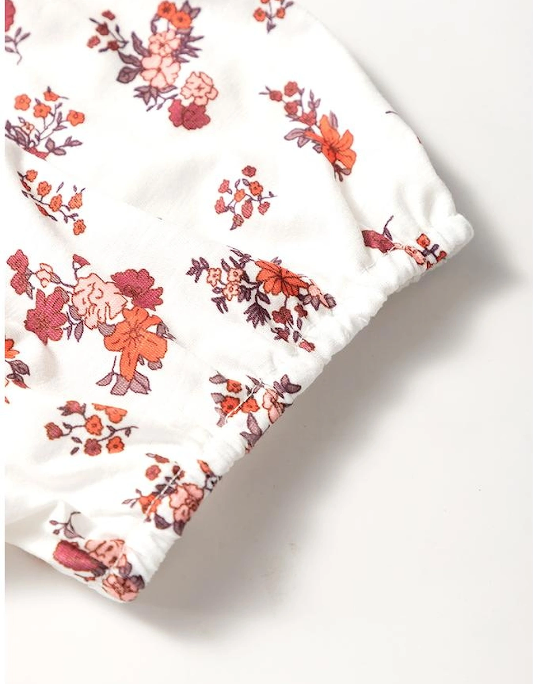 White Boho Floral Ruched Cinched Short Sleeve Blouse