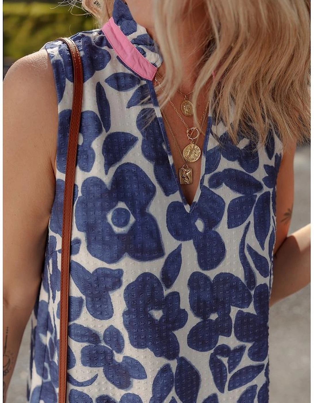 Blue Floral Sleeveless Colorblock Notched V Neck Mini Dress