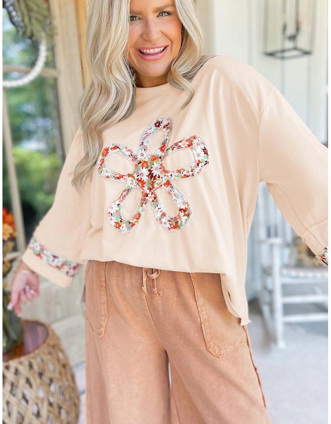 Beige Plus Size Flower Patched Side Slits Crewneck Top