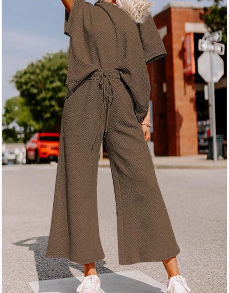 Brown Textured Loose Fit T Shirt and Drawstring Pants Set