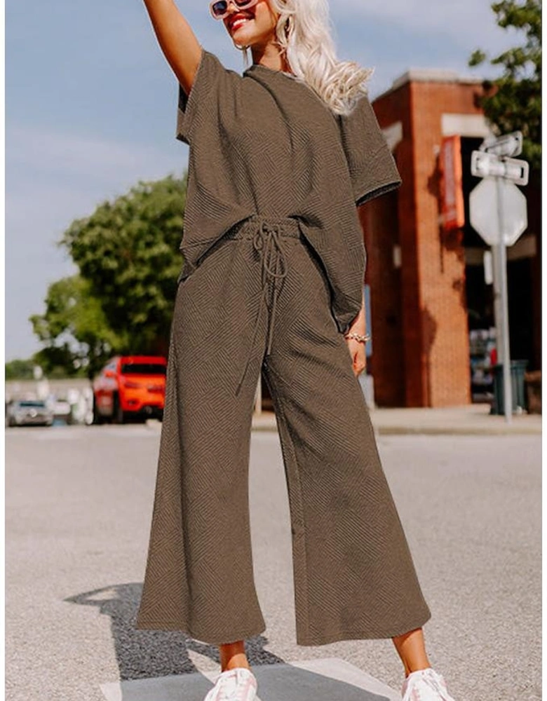 Brown Textured Loose Fit T Shirt and Drawstring Pants Set