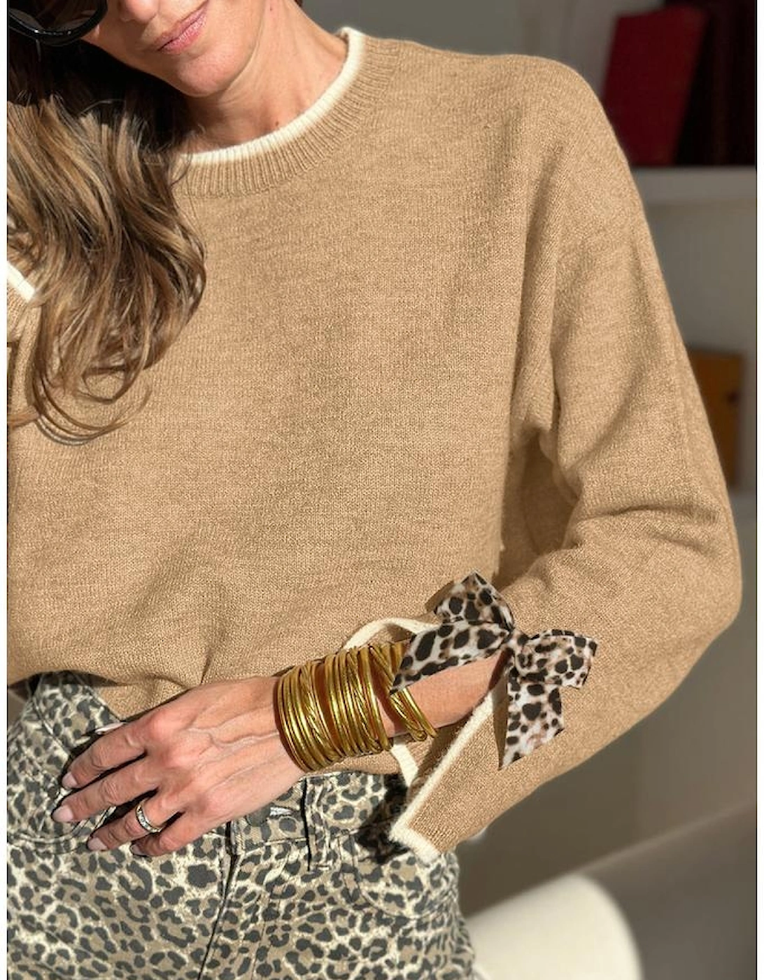 Tan Leopard Bow Decor Split Cuff Contrast Trim Sweater