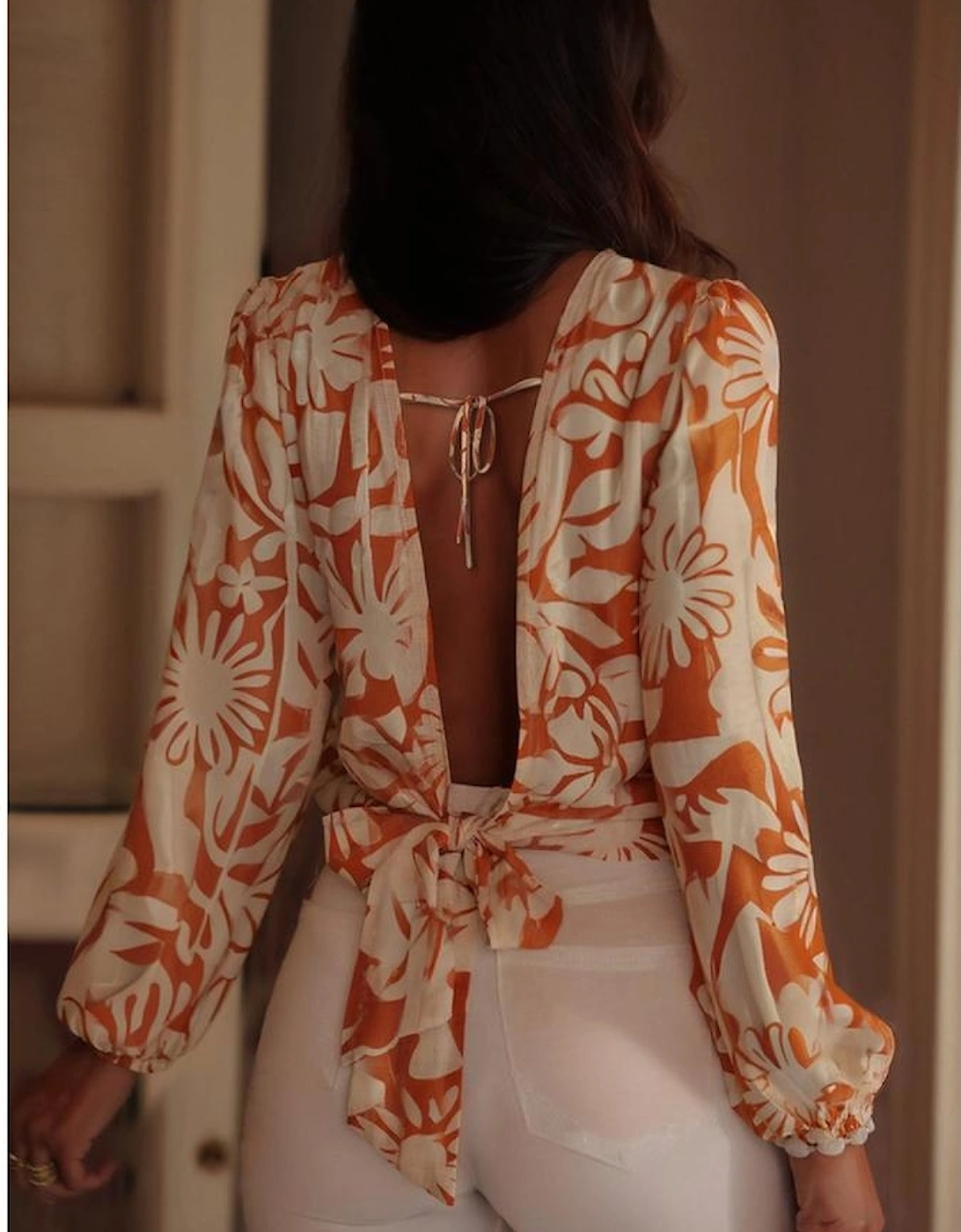 Orange Floral Print Knotted Open Back Long Sleeve Blouse