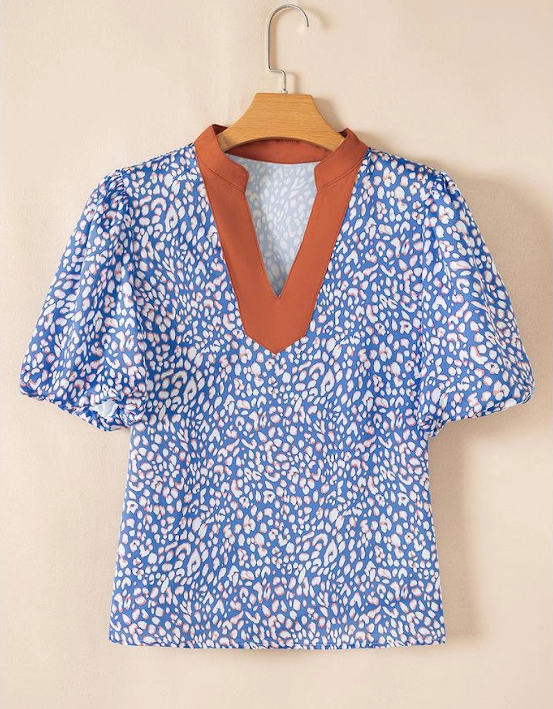 Ashleigh Blue Leopard Print Spot Contrast V Neck Half Puff Sleeve Shirt