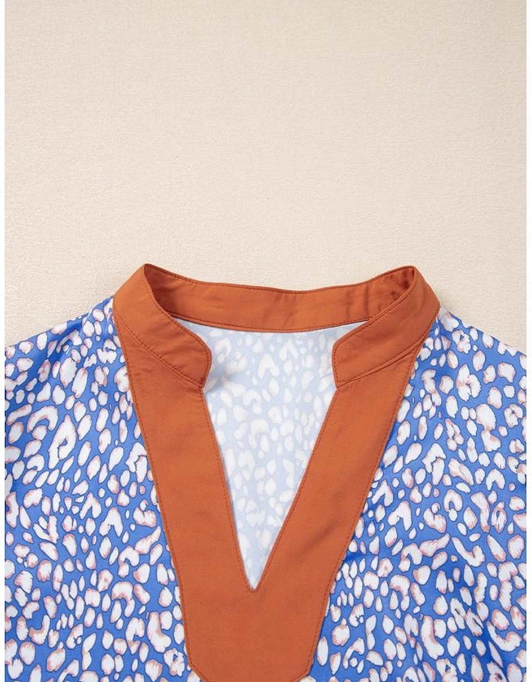 Ashleigh Blue Leopard Print Spot Contrast V Neck Half Puff Sleeve Shirt