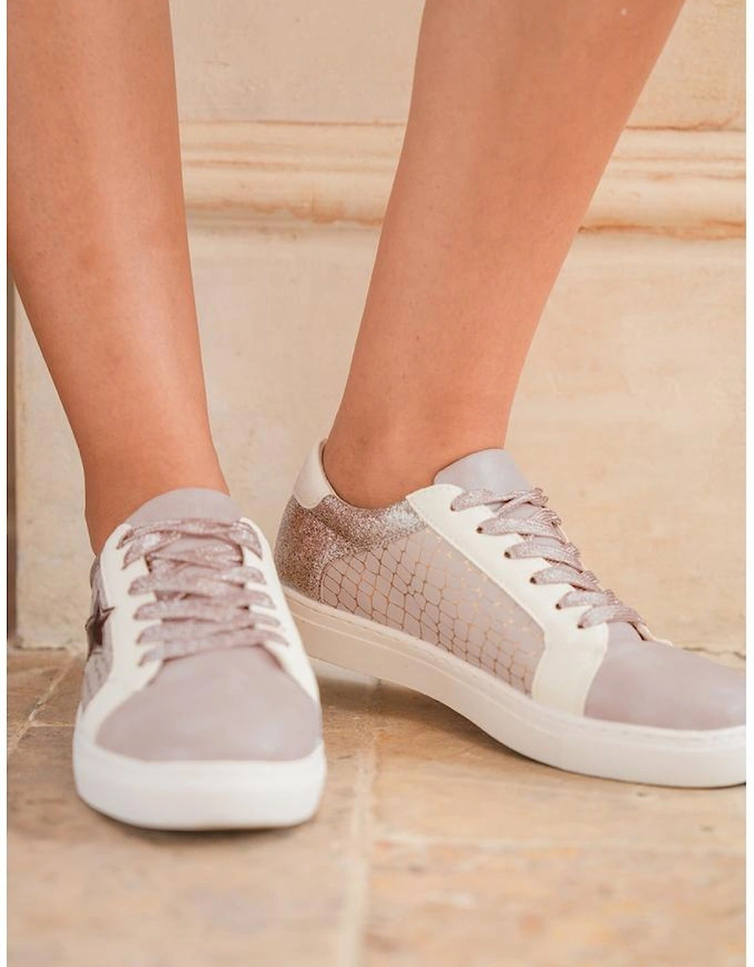 Gold Glitter Star Patchwork PU Leather Lace-up Sneakers
