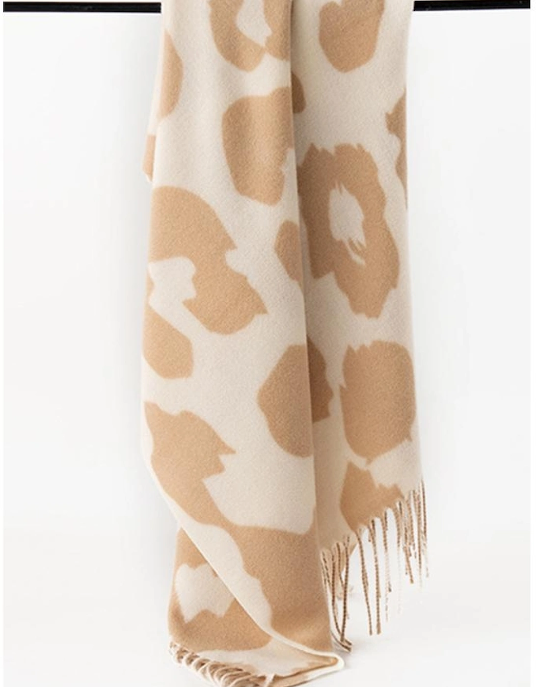 Azura Exchange Parchment Cow Print Fringed Winter Large Scarf
