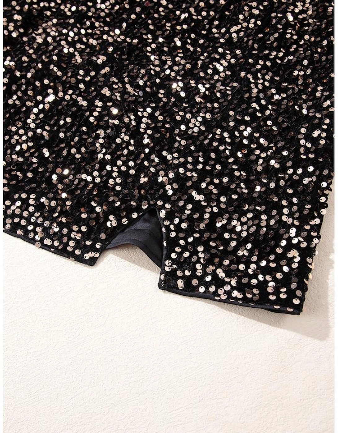 Chestnut Sequin Crew Neck Long Sleeve Bodycon Dress