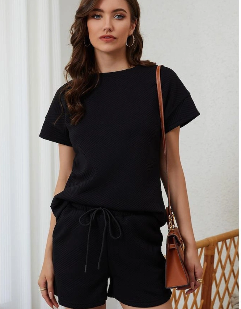 Black 2pcs Solid Textured Drawstring Shorts Set