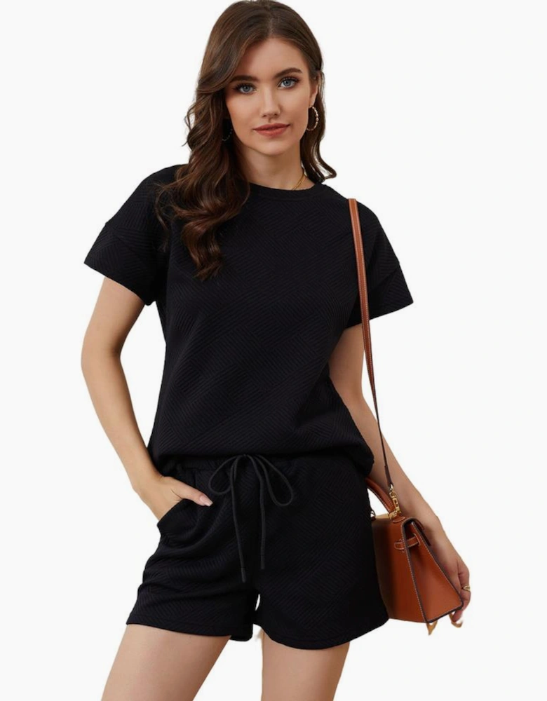 Black 2pcs Solid Textured Drawstring Shorts Set