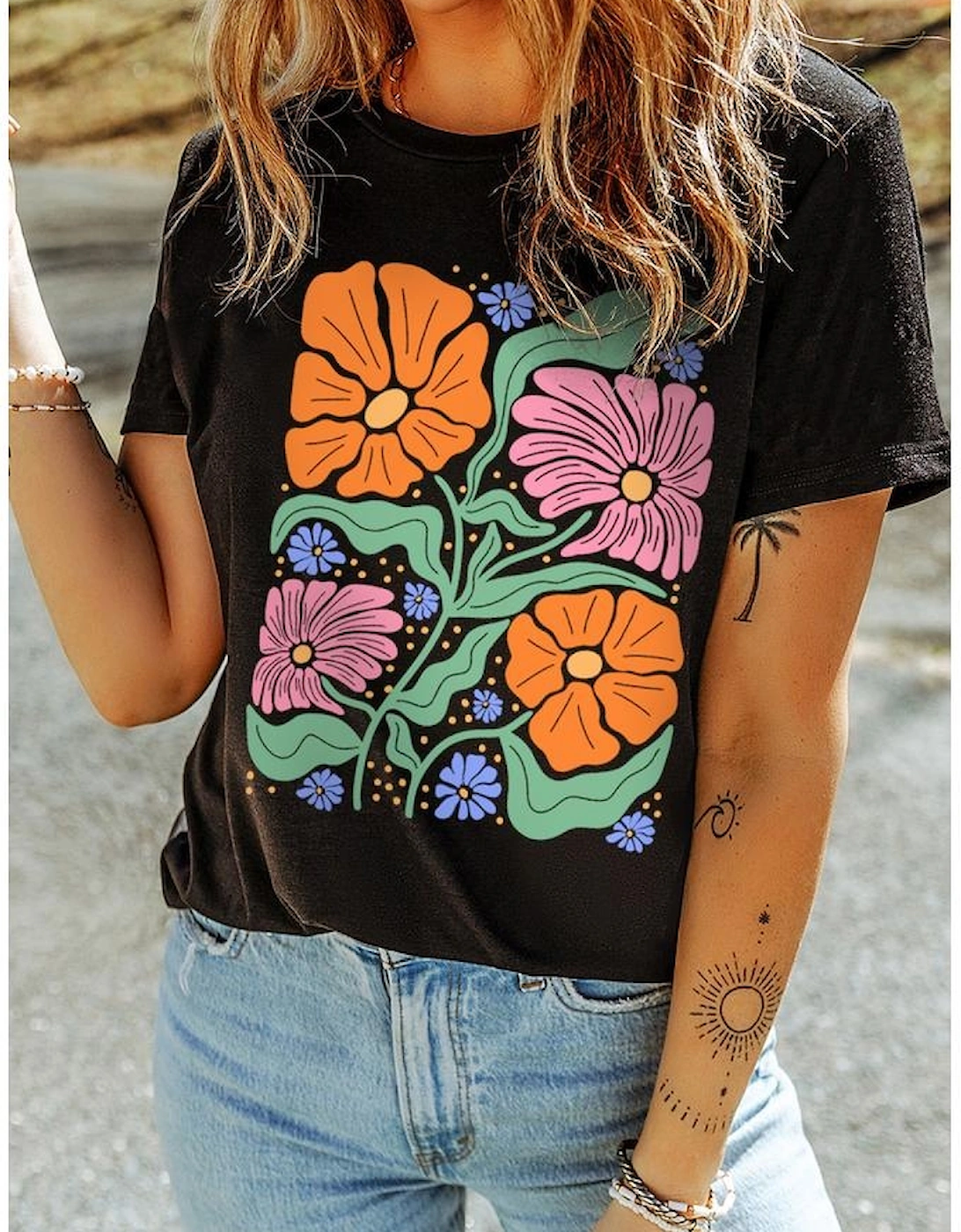 Black Colorful Flower Graphic Crewneck Summer Tee