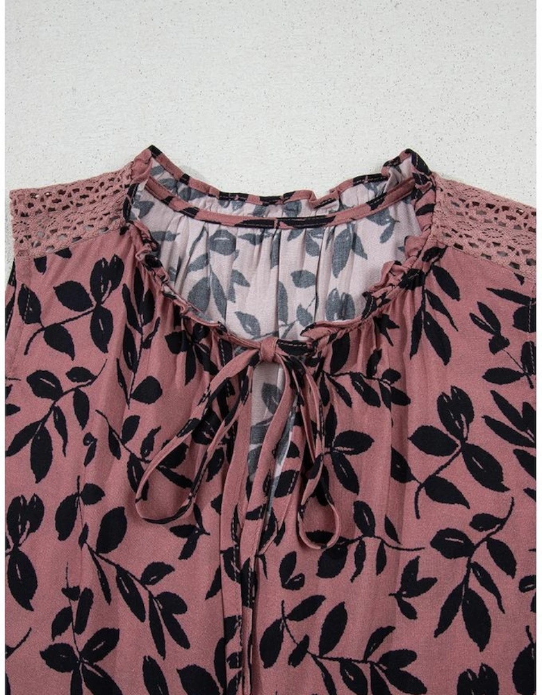 Brown Leaf Print Lace-up V Neck Crinckled Tank Top