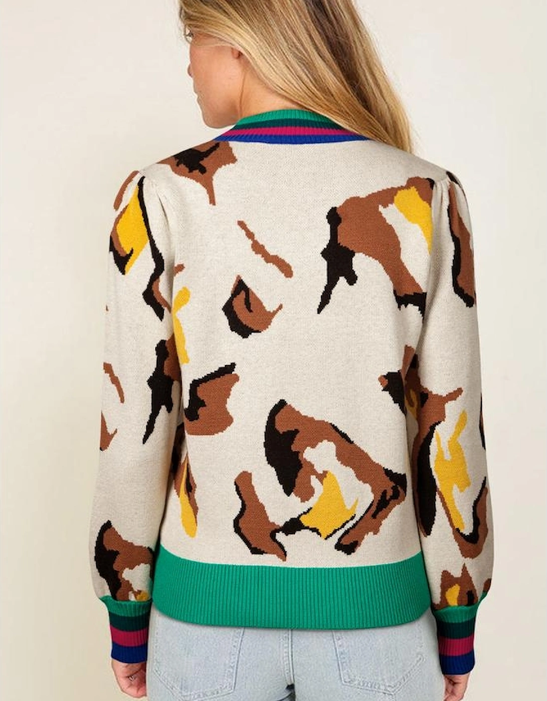 Apricot Contrast Ribbed Stripes Detail Animal Pattern Knit Sweater, 3 of 2