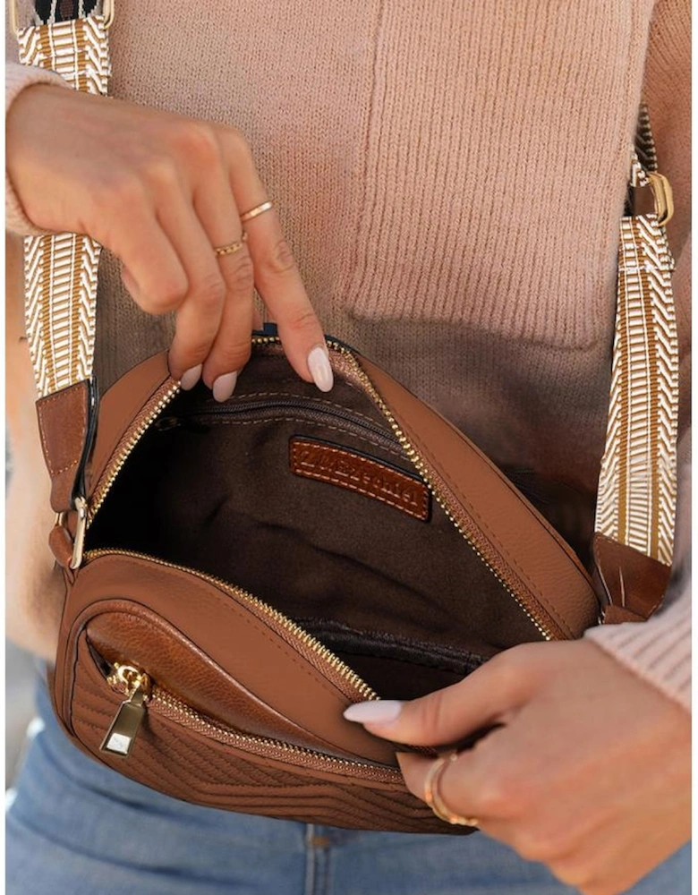 Chestnut Quilted Faux Leather Crossbody Bag 22*6*16cm