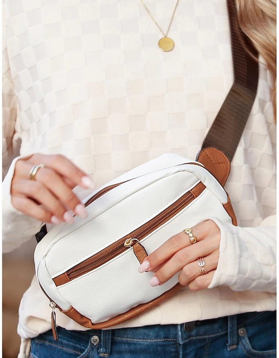 White Color Contrast Patched PU Leather Wide Strap Crossbody Bags