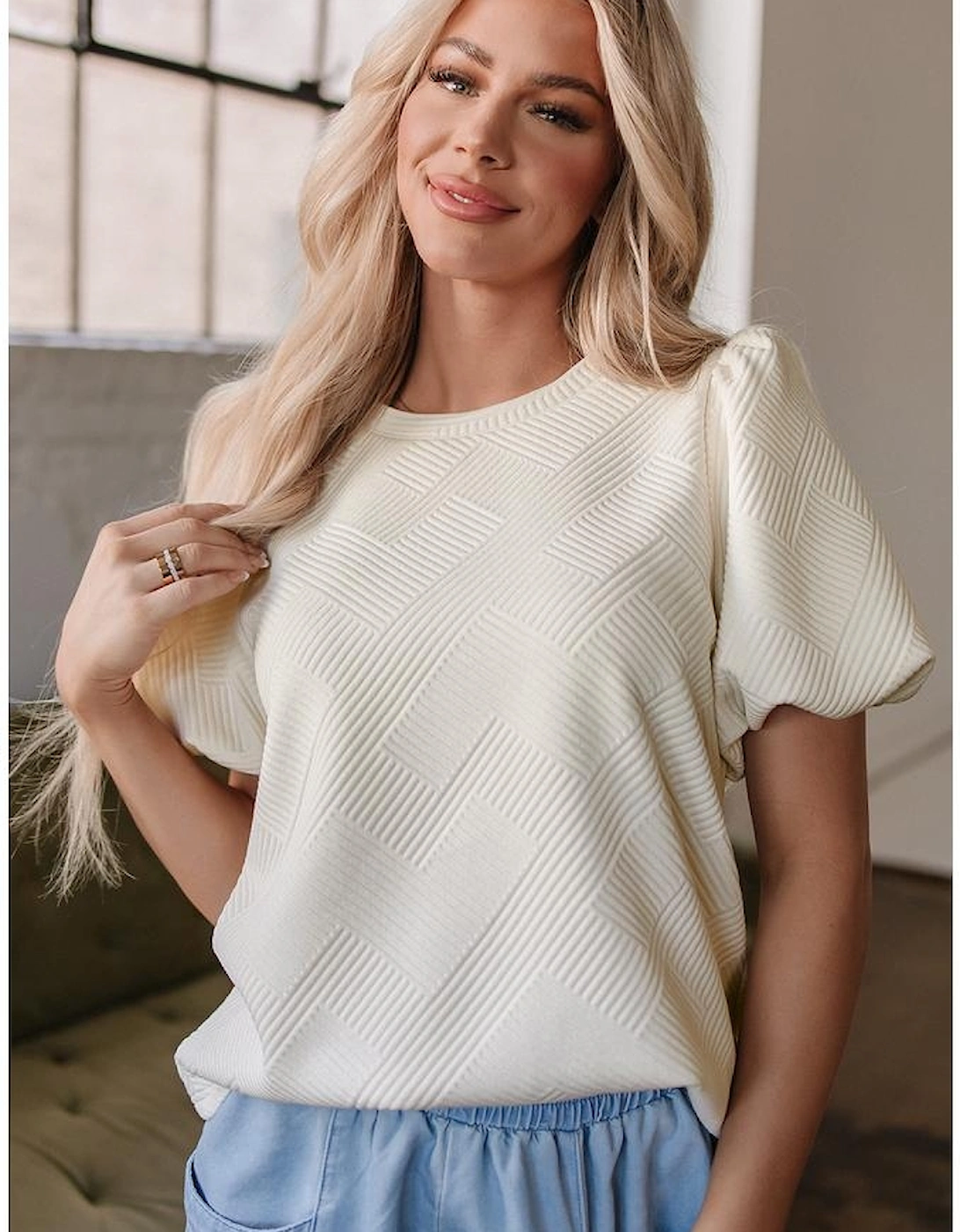Oatmeal Textured Puff Sleeve T-shirt