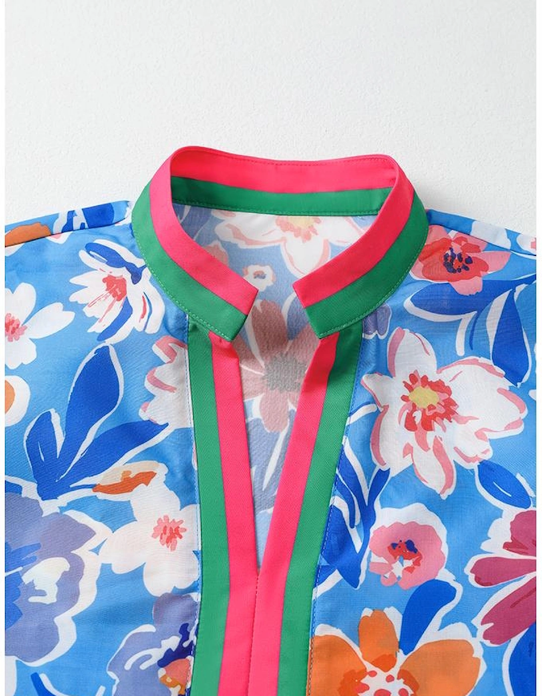 Sky Blue Floral Colorblock Edge Puff Sleeve Split Neck Blouse