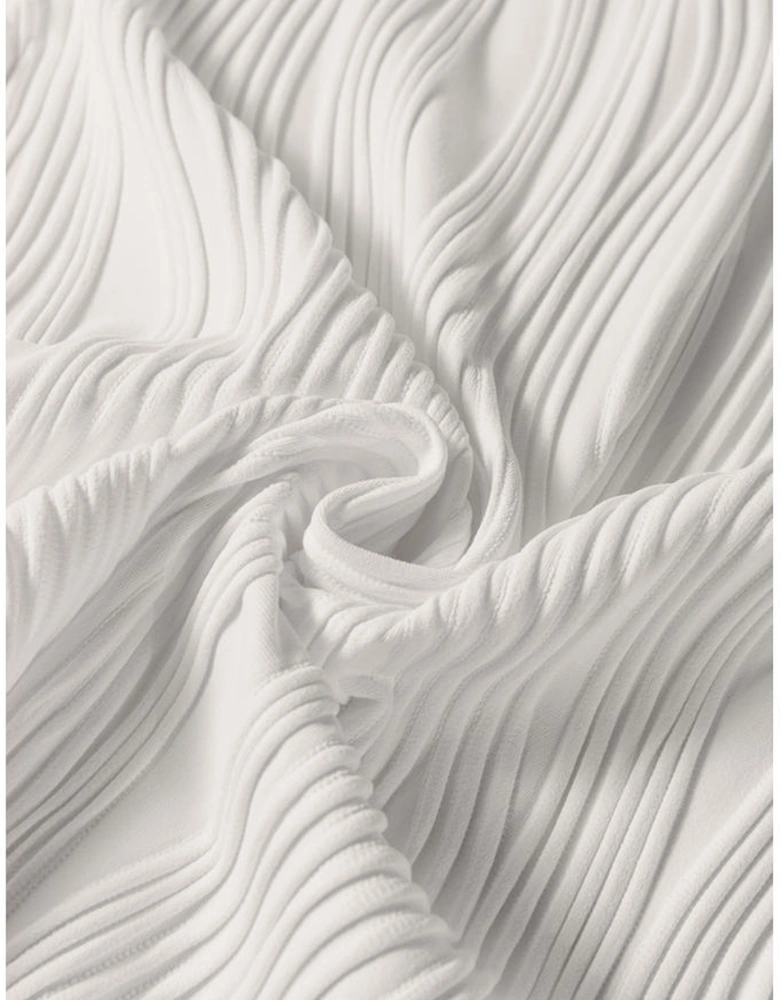 White Solid Color Wavy Textured Round Neck Tank Top