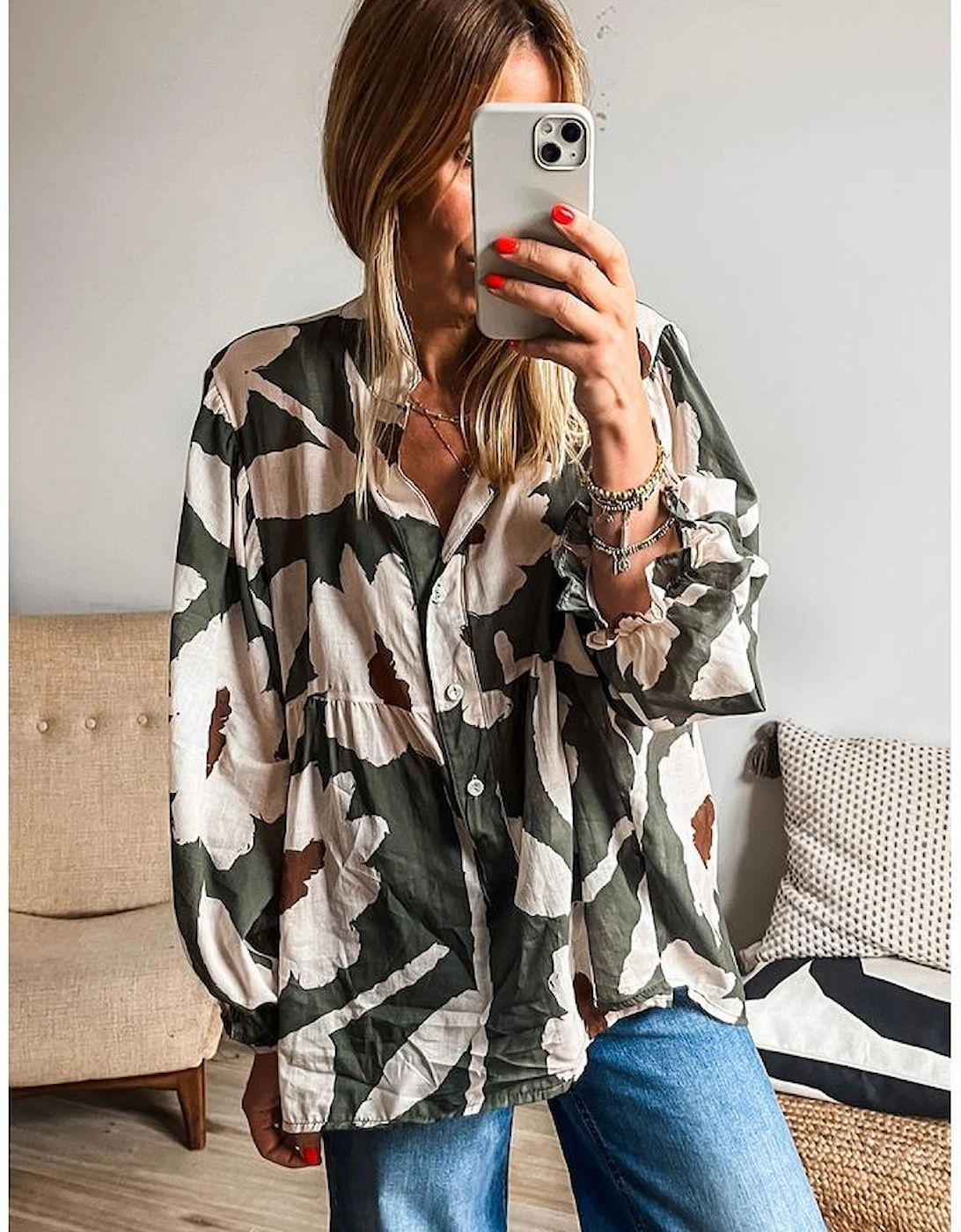 Four Leaf Clover Abstract Floral Print Puff Sleeve Half Button Blouse