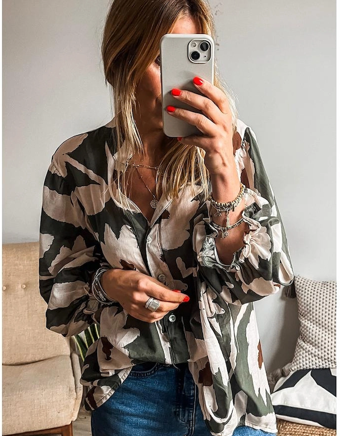 Four Leaf Clover Abstract Floral Print Puff Sleeve Half Button Blouse