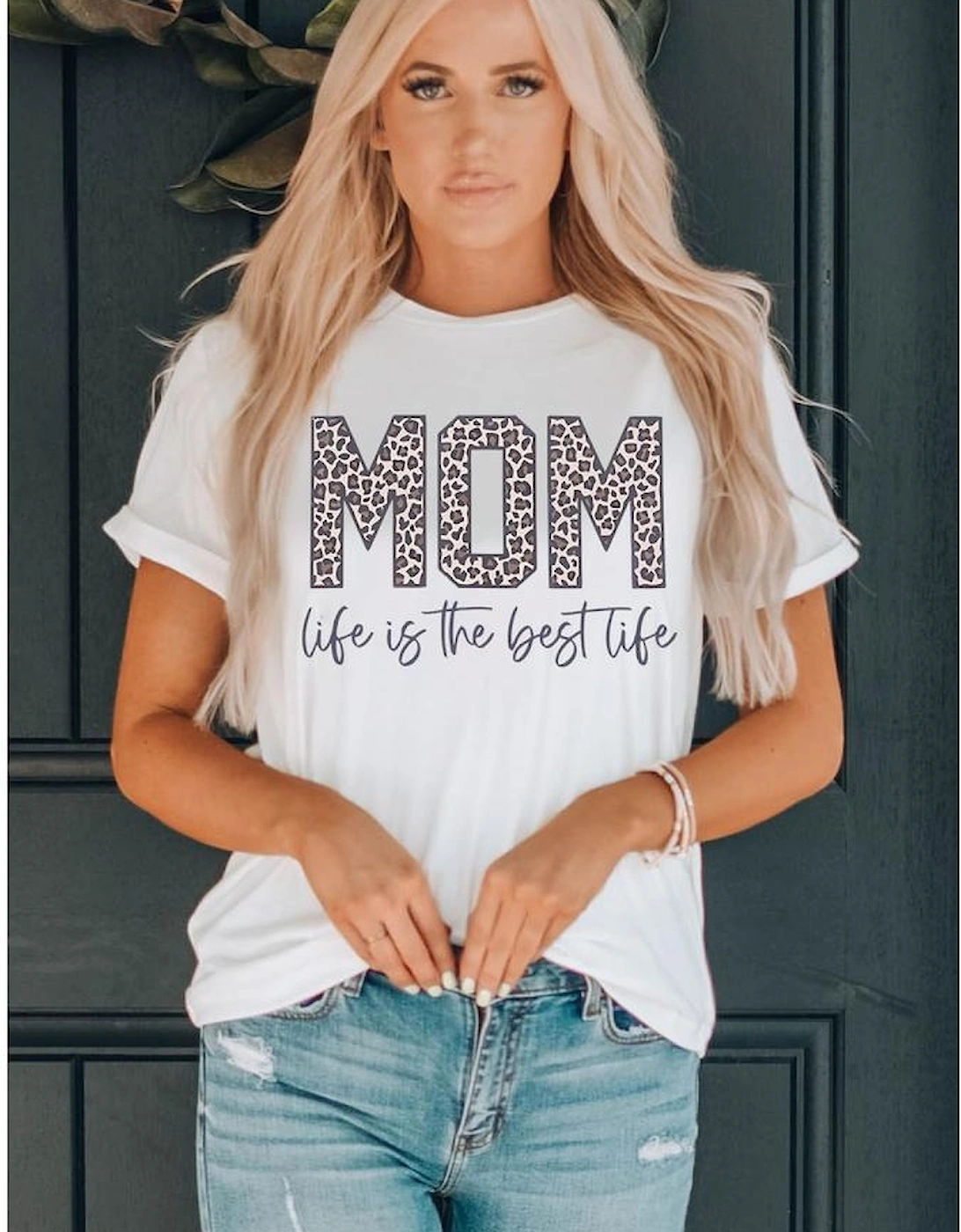 White MOM life is the best life Graphic T Shirt
