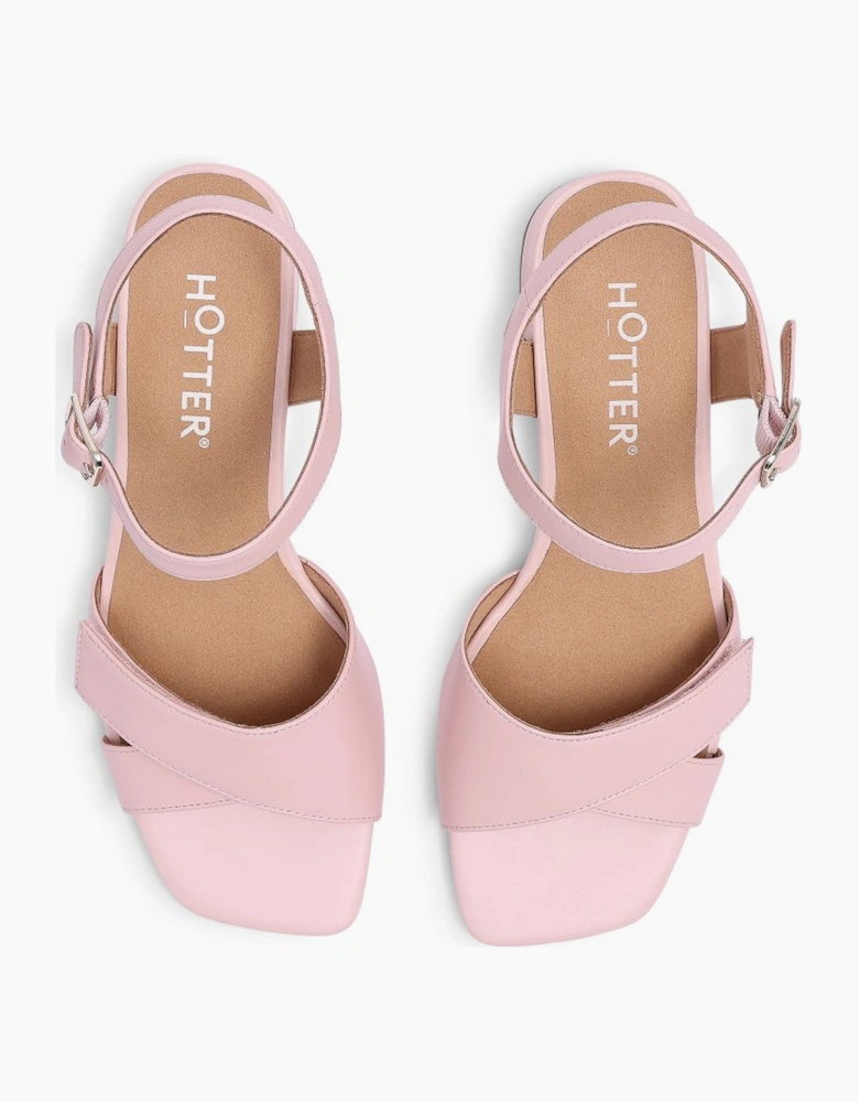 Riviera Womens Block Heel Sandals