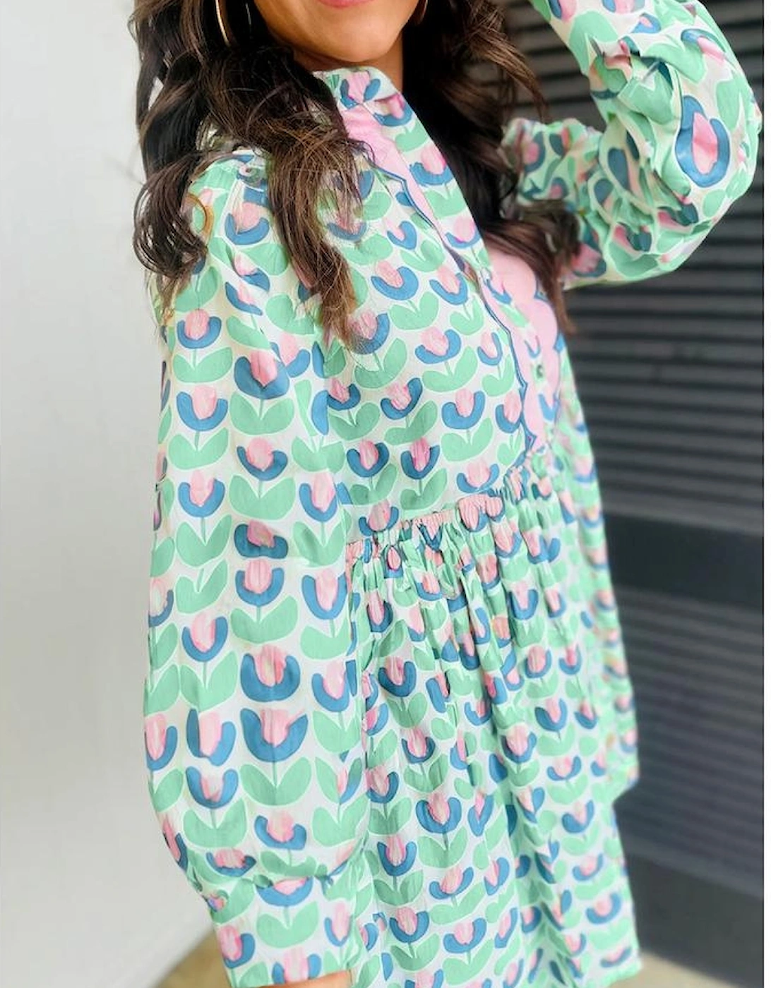 Green Floral Print Notched Neck Scalloped Detail Long Sleeve Mini Dress