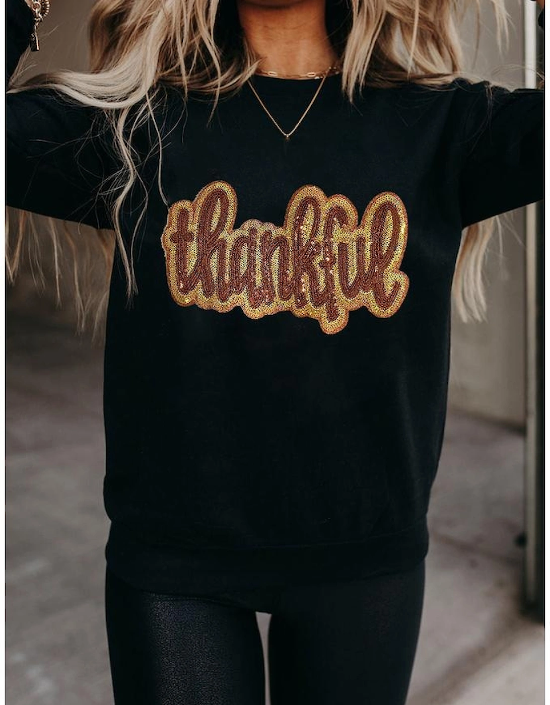Black Glittering thankful Graphic Drop Shoulder Sweatshirt