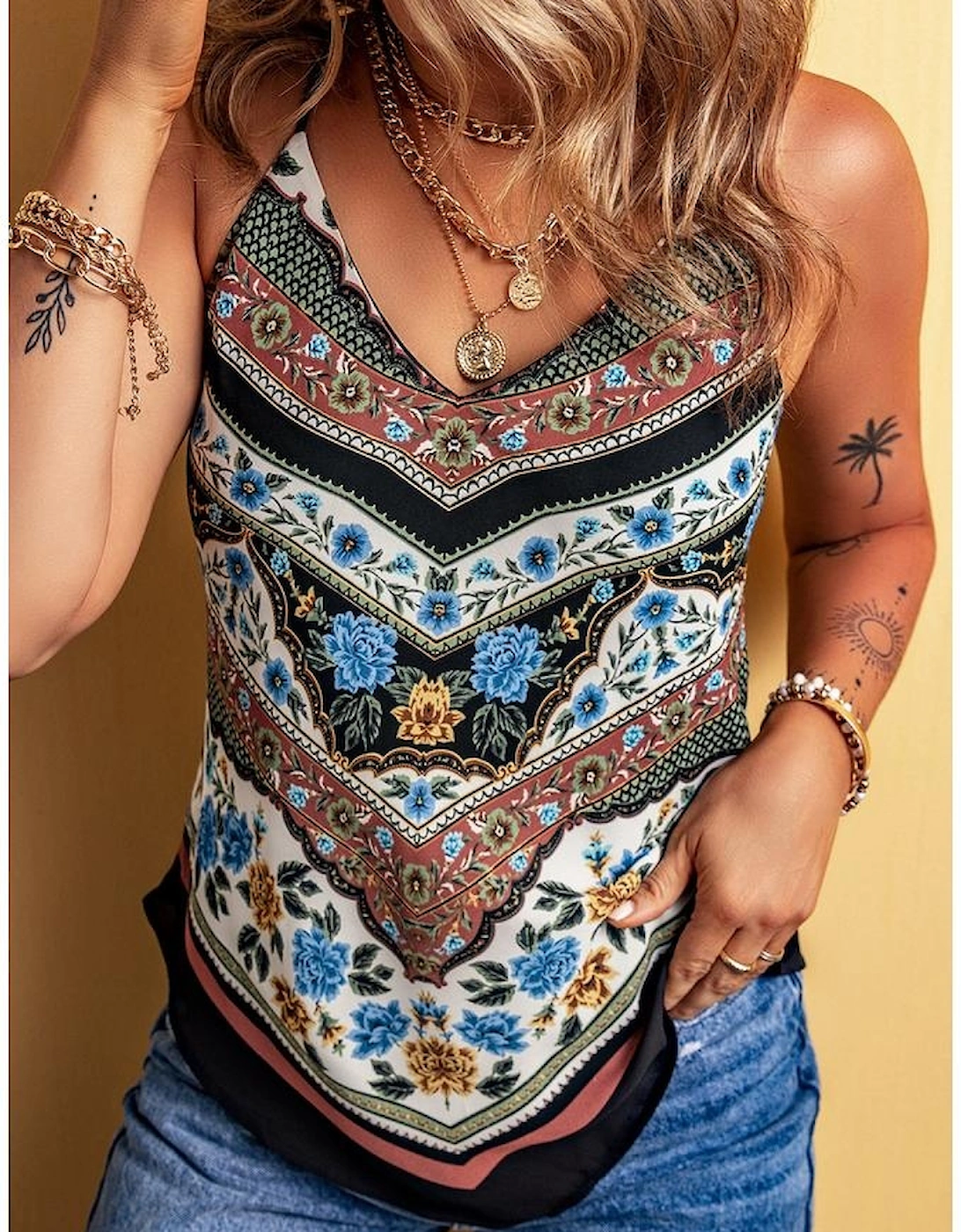 Red Mixed Floral Chevron Pattern Dip Hem Spaghetti Straps Tank