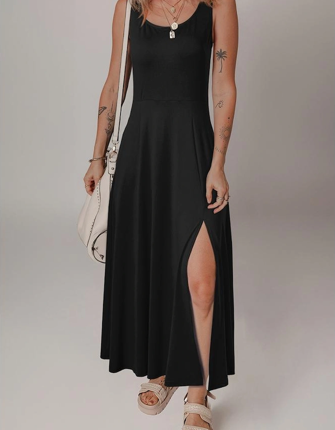 Black Sleeveless Scoop Neck Flared Split Midi Dress