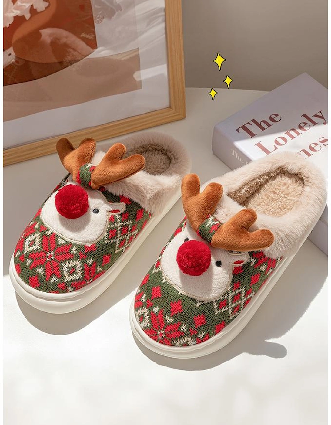 Azura Exchange Dark Green Christmas Cartoon Reindeer Plush Home Slippers