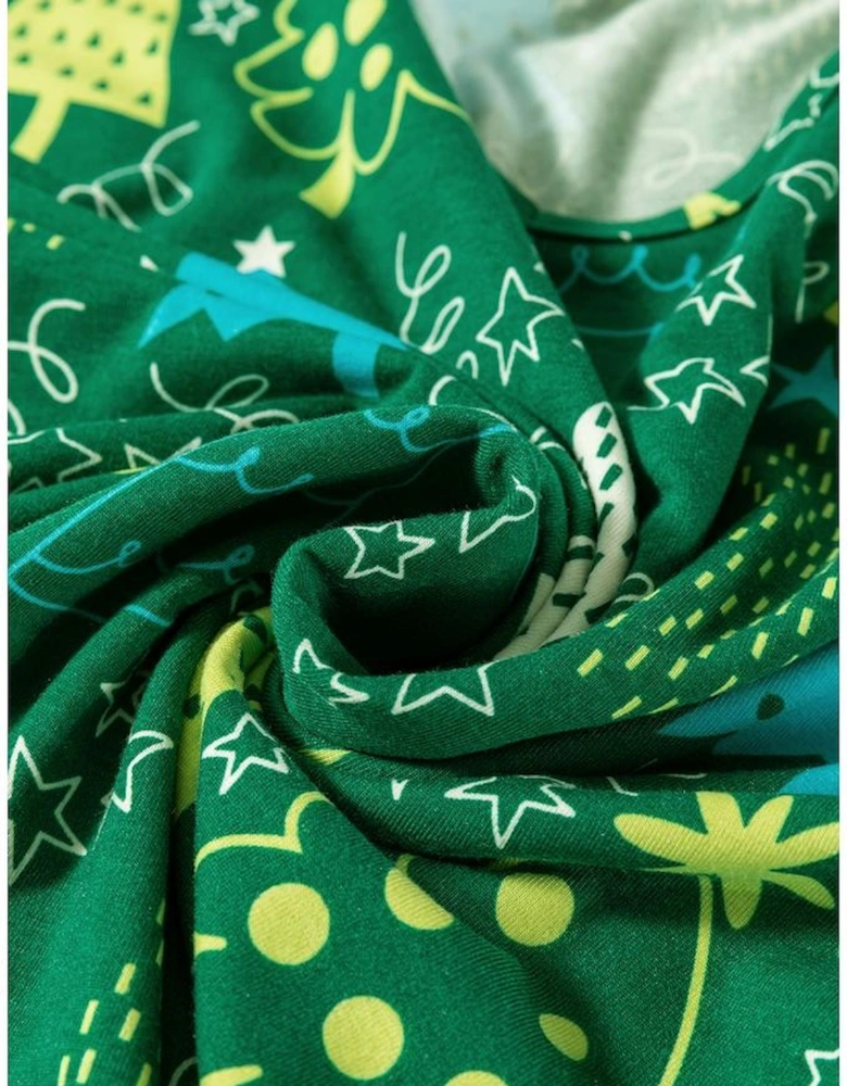 Green Christmas Tree Print V Neck Tee and Pants Lounge Set