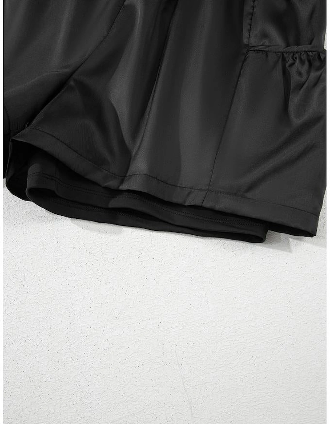 Black Elastic High Waist Pocketed Casual Shorts