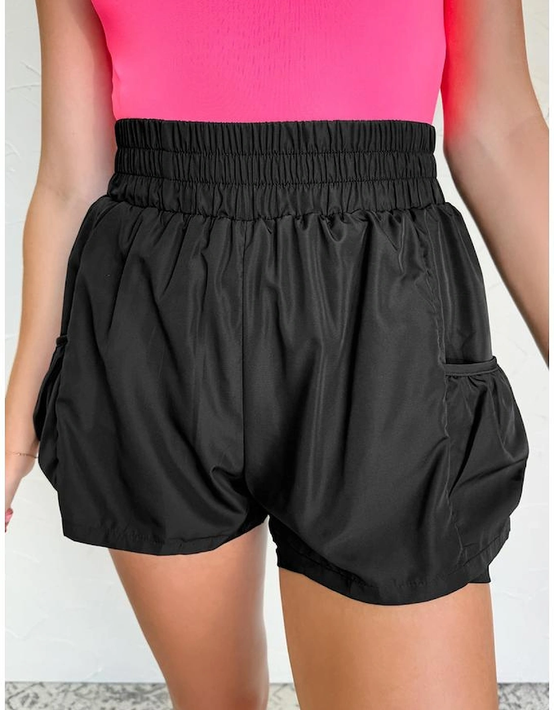 Black Elastic High Waist Pocketed Casual Shorts