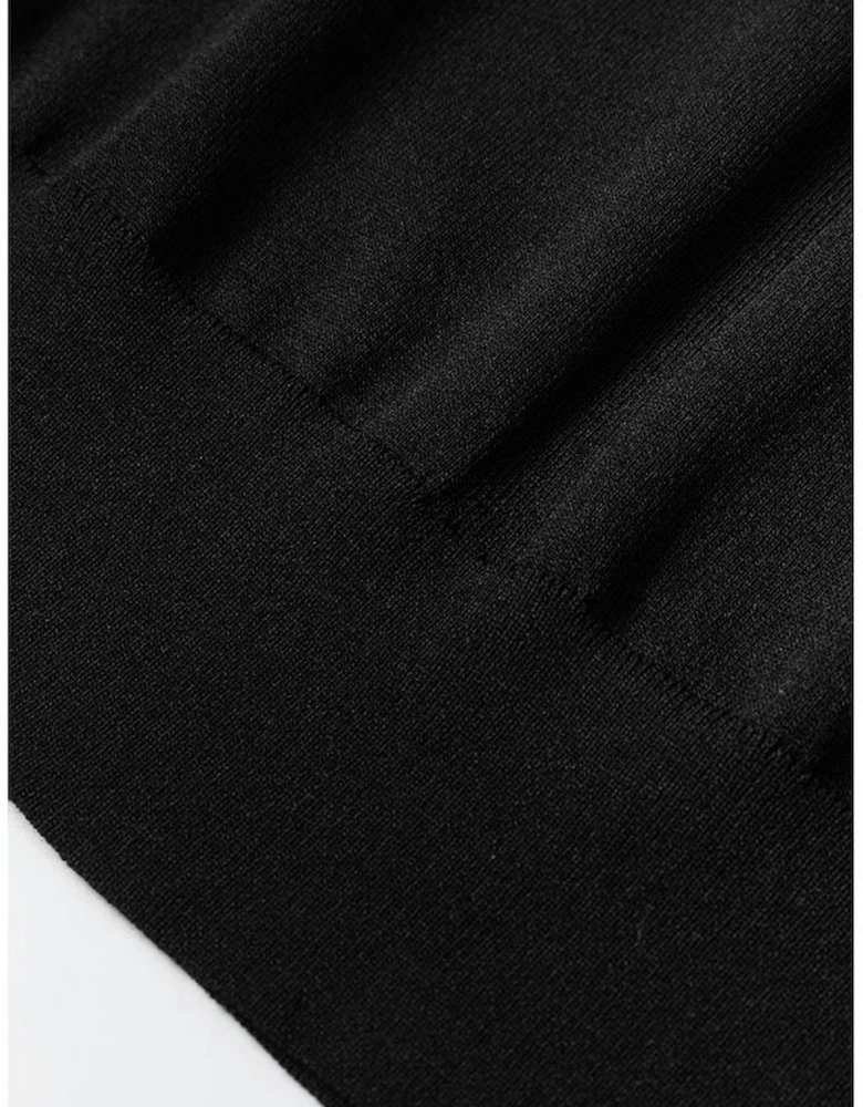 Black Solid Color Slim Fit Lightweight Crew Neck Sweater