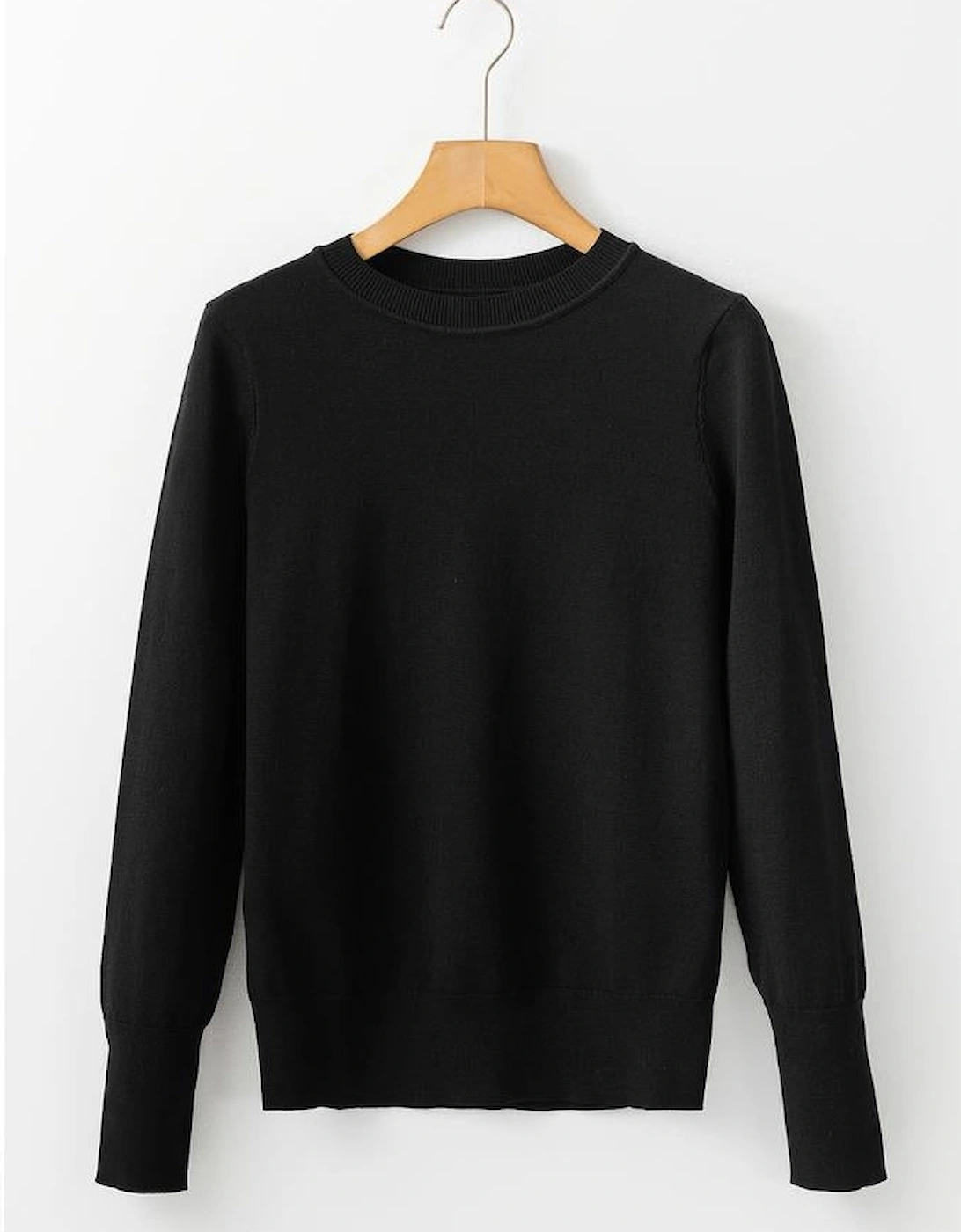 Black Solid Color Slim Fit Lightweight Crew Neck Sweater