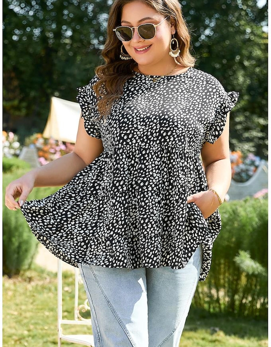 Black Leopard Print Ruffled Short Sleeve Keyhole Back Tiered Flowy Plus Size Blouse