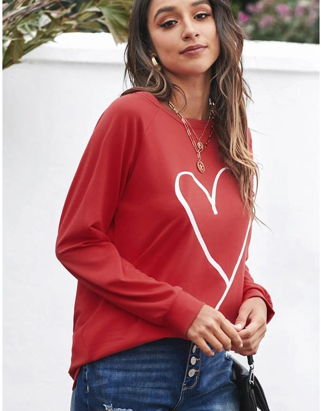 Red Simple Heart Graphic Valentine\'s Sweatshirt