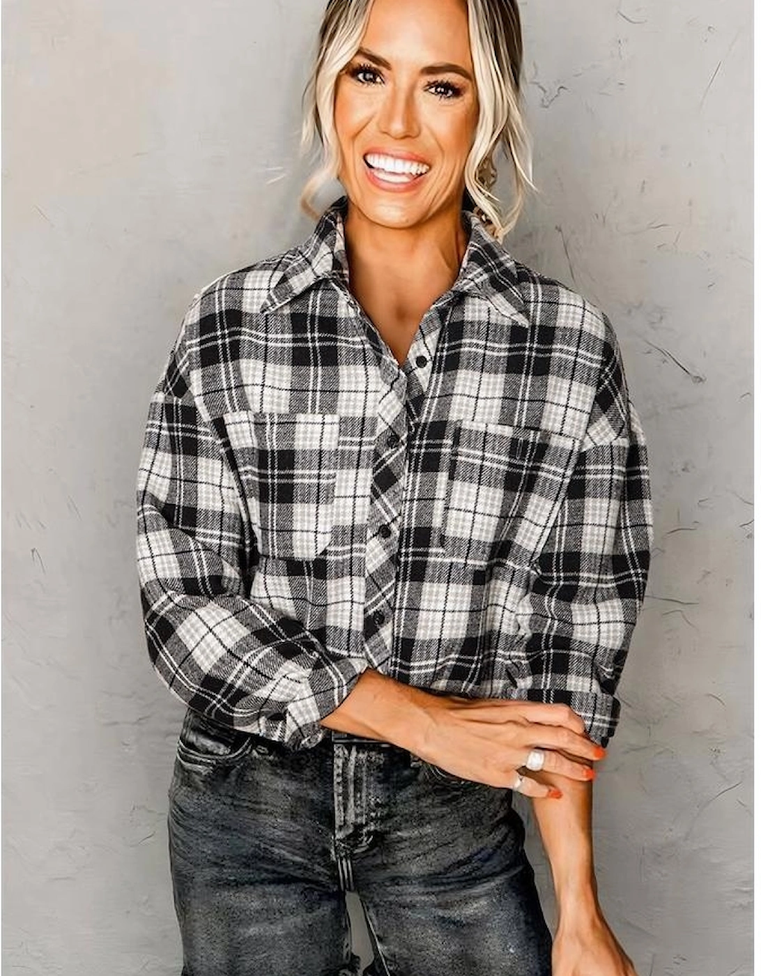 Black Plaid Print Chest Pockets Buttoned Shirt, 13 of 12