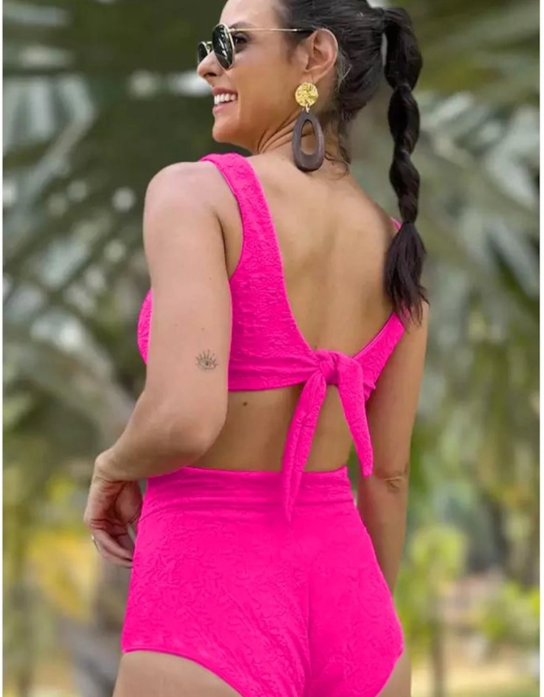 Rose Red Gold Shell Decor Wire-free Knotted 2pcs Bikini Swimsuit